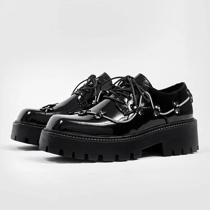 Retro Laced Platform Shoe